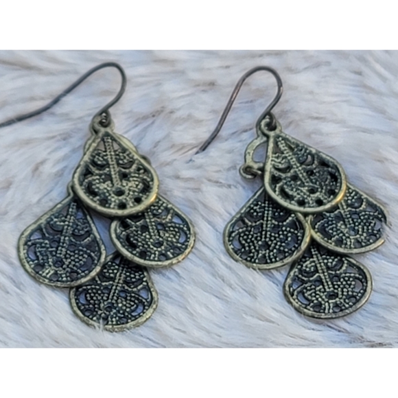 Boho tear drop chandelier dangle earrings - Picture 10 of 17